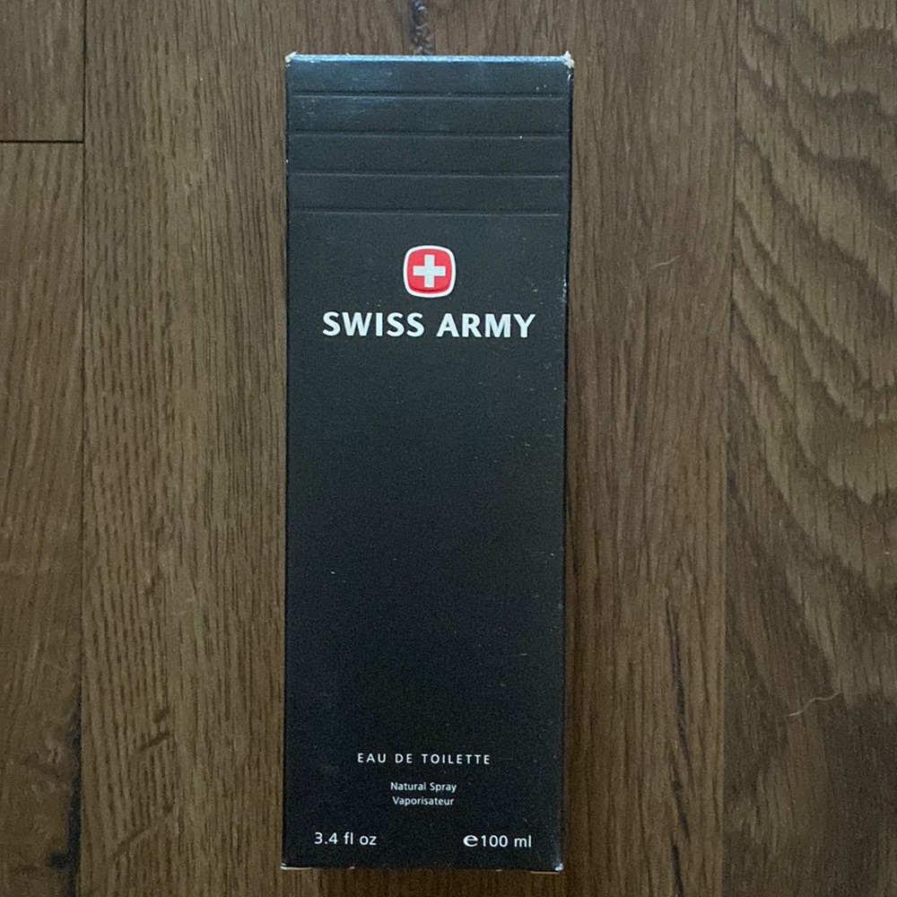 (FINAL SALE) Swiss army perfume for men
